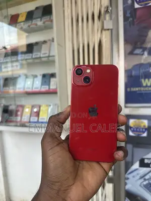 Apple iPhone 13 128 GB Red