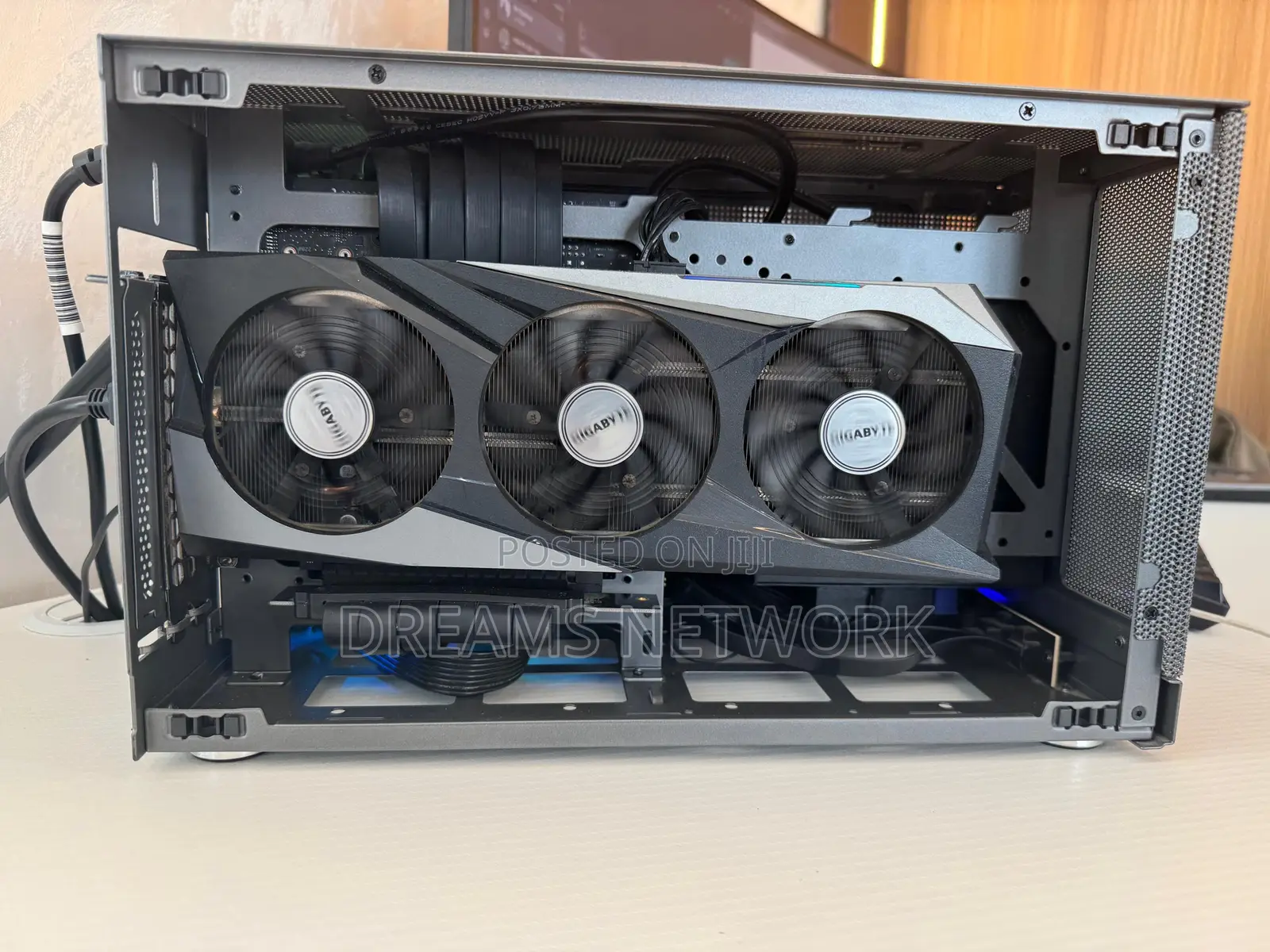 New Desktop Computer 32GB AMD Ryzen 5 SSD 1T