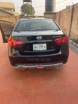 Hyundai Elantra 1.6 GLS Automatic 2008 Black