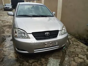 Toyota Corolla 2004 Silver