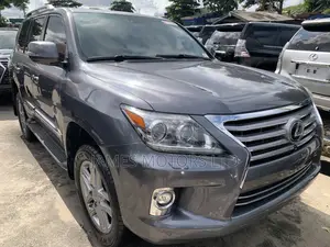 Lexus LX 2015 Gray