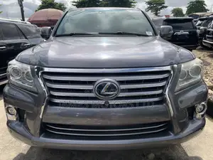 Lexus LX 2015 Gray