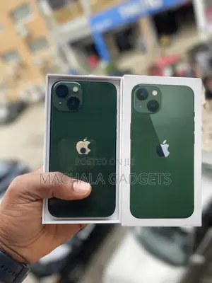Apple iPhone 13 128 GB Green