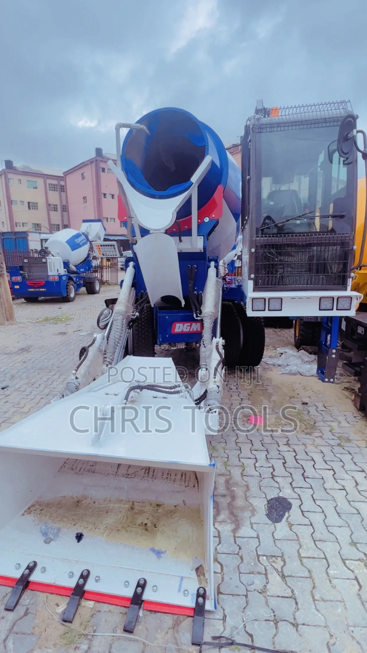 Concrete Mixer Cummins Engine