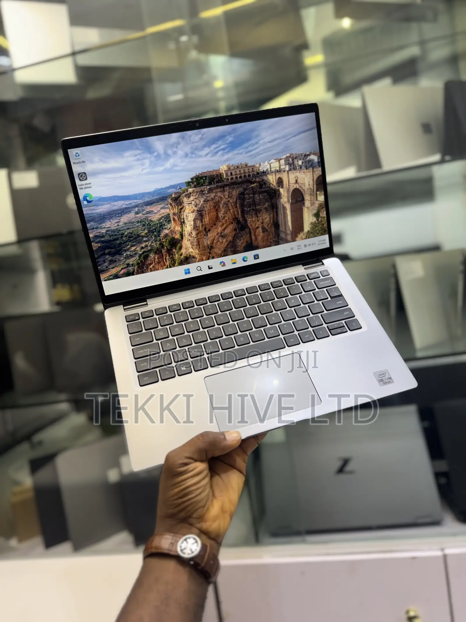 Laptop Dell Latitude 7410 16GB Intel Core i7 SSD 256GB