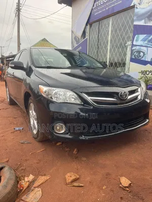 Toyota Corolla L 4dr Sedan (1.8L 4cyl 5M) 2012 Black
