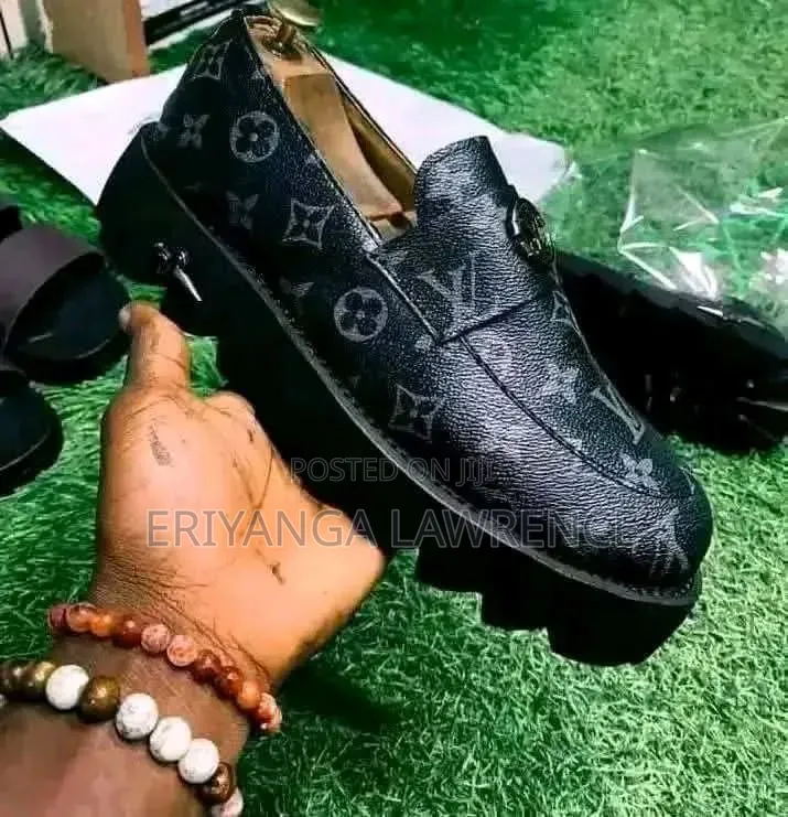 Handmade Footwears On Pre Order
