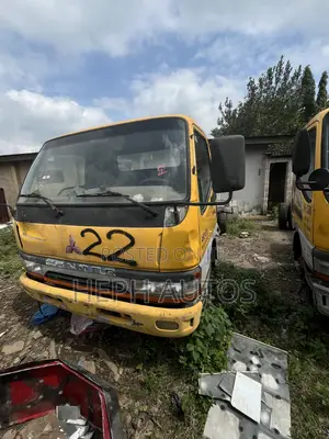 Mitsubishi Canter