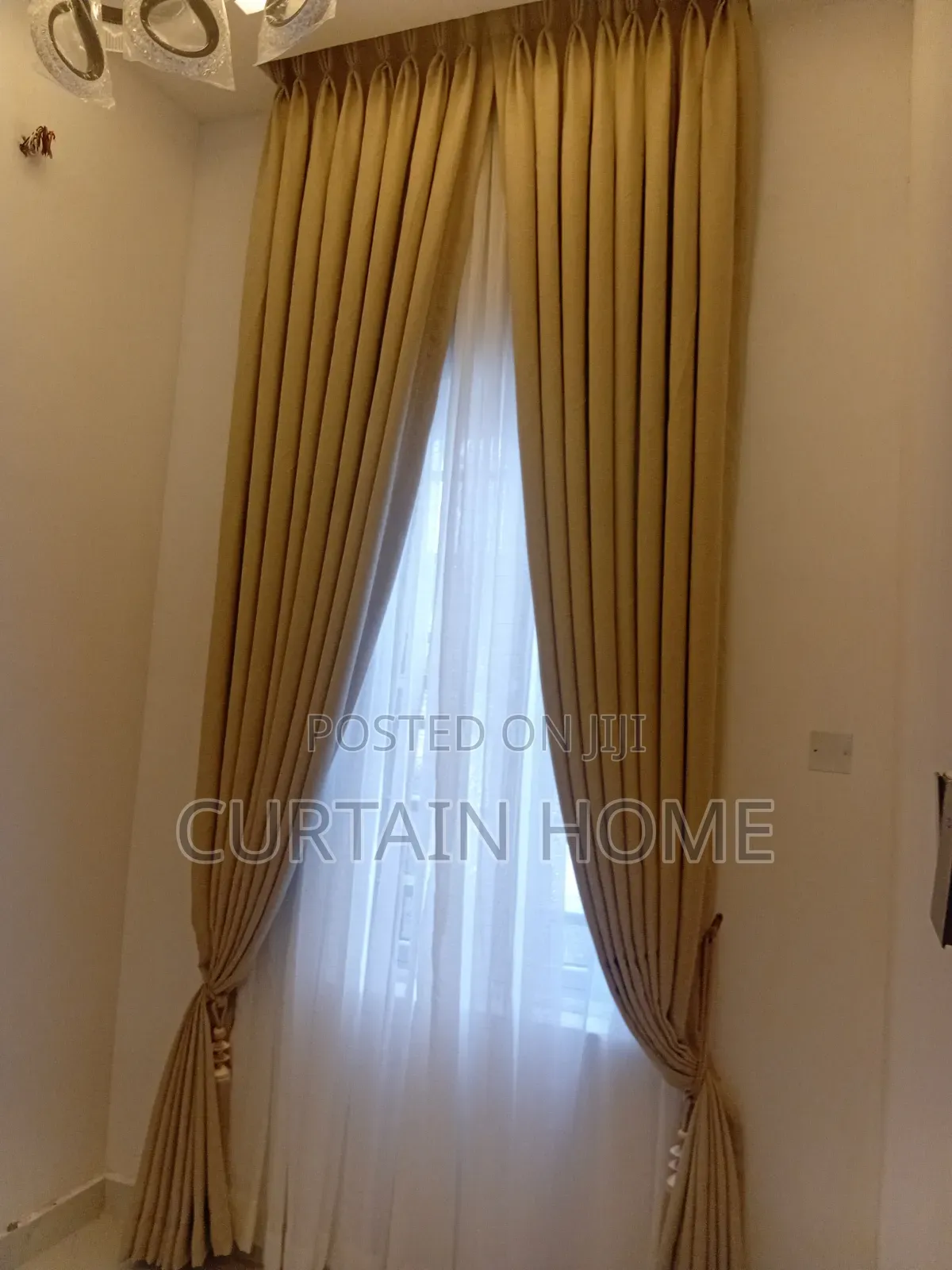 Luxury Window Curtains Blinds