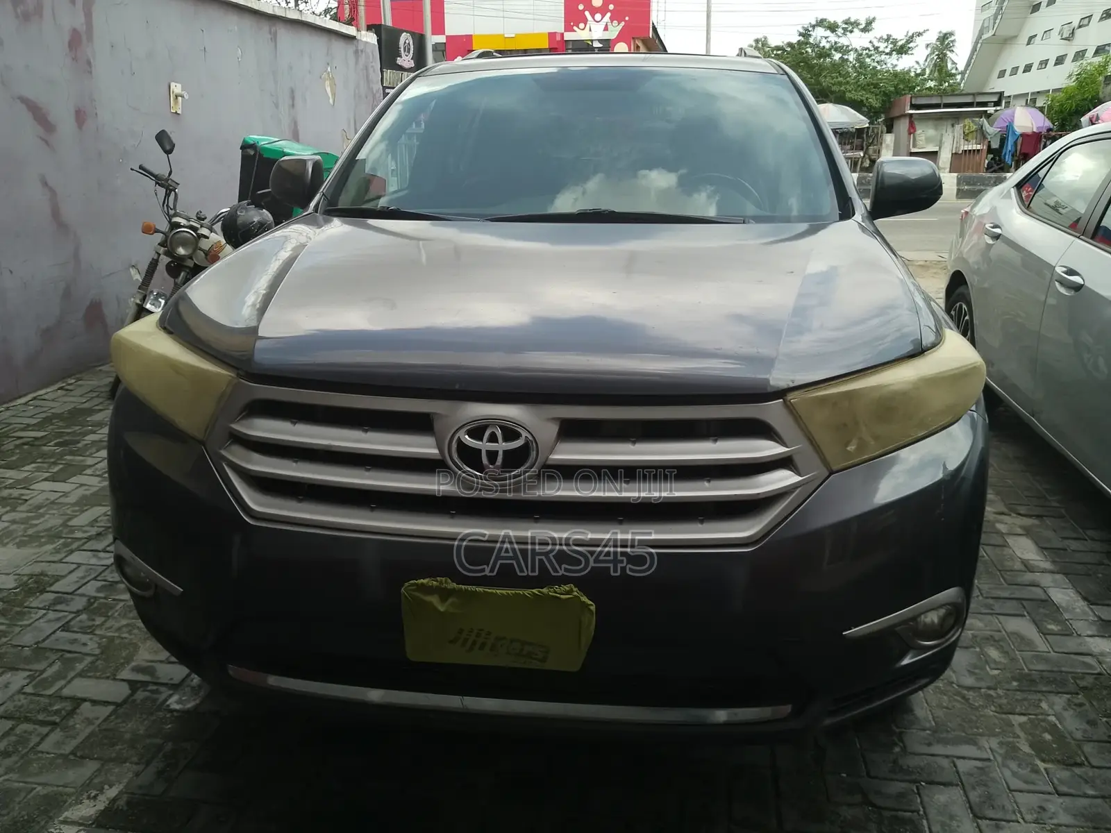 Toyota Highlander 2012 Gray
