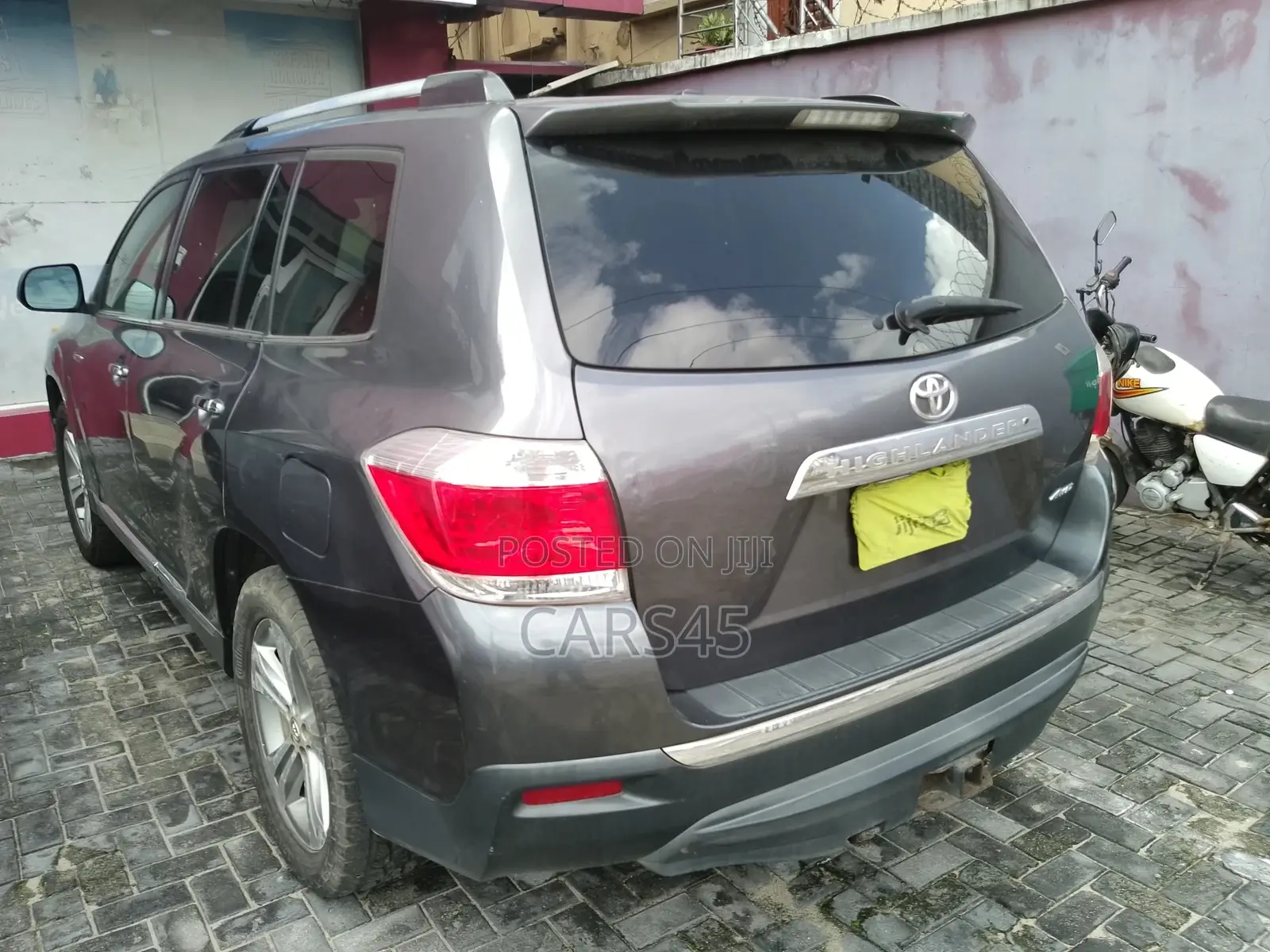 Toyota Highlander 2012 Gray