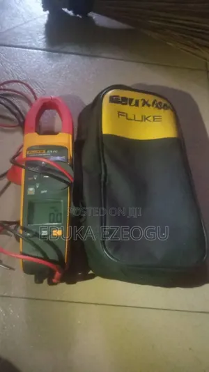 Fluke 376fc Meter