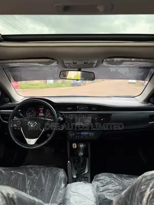 Toyota Corolla S 4dr Sedan (1.8L 4cyl CVT) 2014 Black