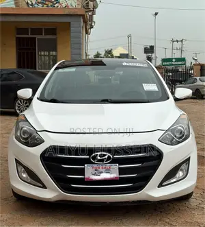 Hyundai Elantra 2013 White