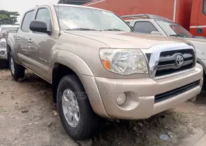 Toyota Tacoma 2009 Gold