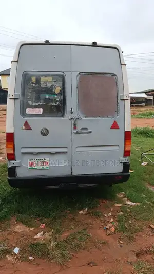 Volkswagen LT 2007 White