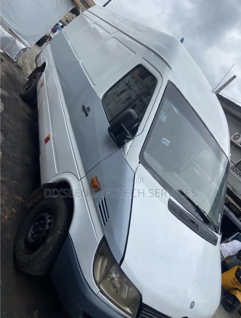 Mercedes-Benz Sprinter 2006 White