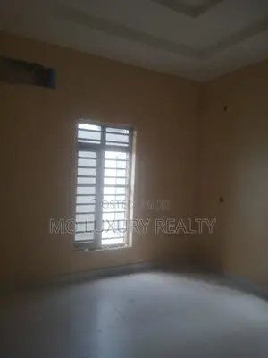 3bdrm Apartment in Lekki Phase 1 for rent