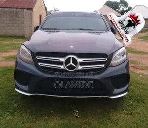 Mercedes-Benz GLE-Class GLE 350 2018 Gray