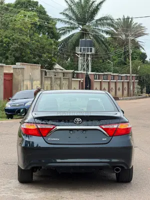 Toyota Camry 2015 Black
