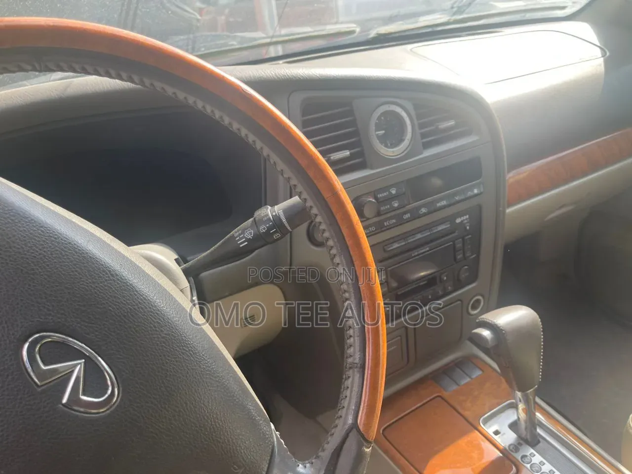 Infiniti QX4 2003 Silver