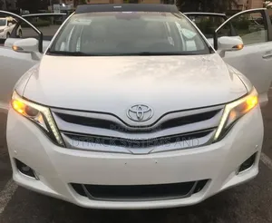 Toyota Venza 2015 White