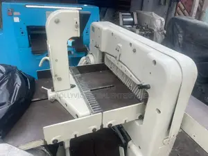 Polar Guillotine Cutting Machine