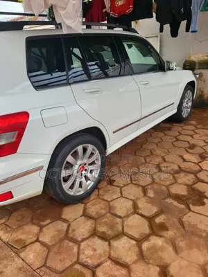 Mercedes-Benz GLK-Class 2011 White