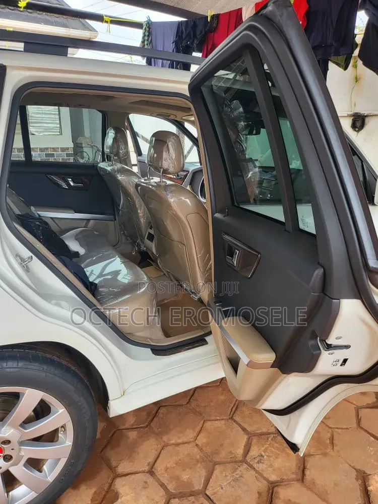 Mercedes-Benz GLK-Class 2011 White