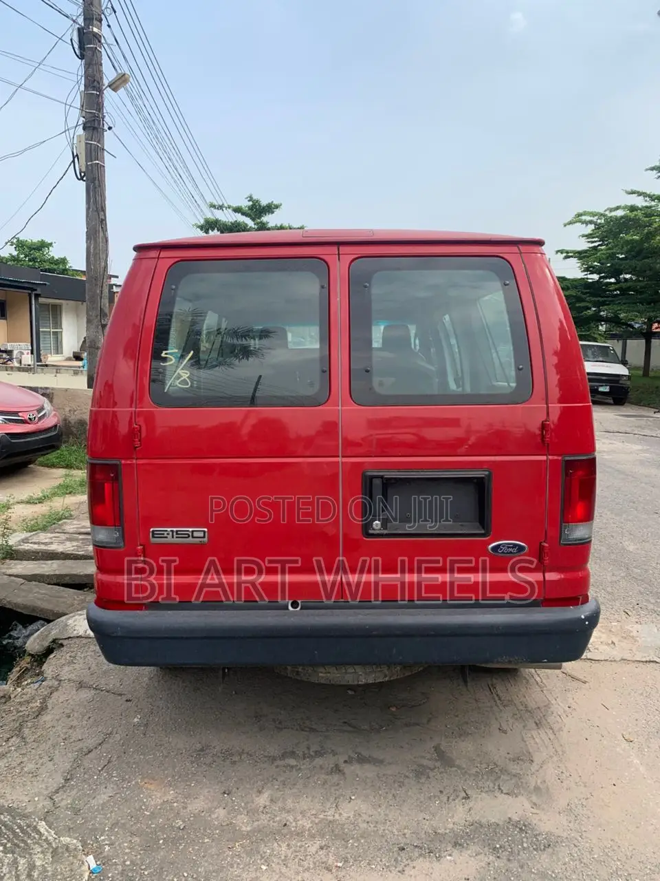 Ford E250 2010 Red