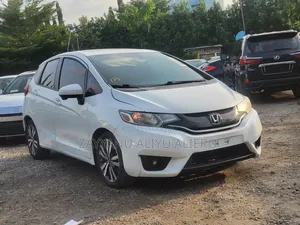 Honda Fit 2017 White
