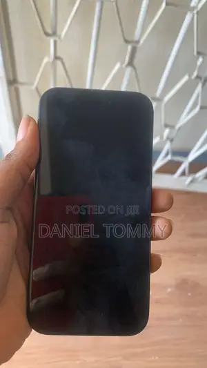 Apple iPhone 16 128 GB Black
