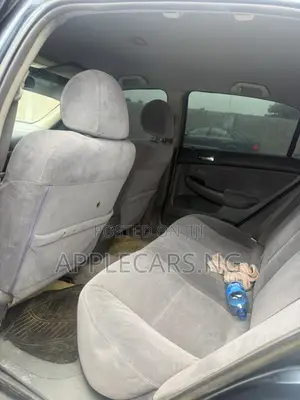Honda Accord 2005 Gray