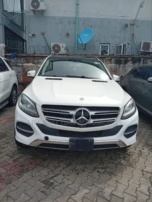 Mercedes-Benz GLE-Class GLE 350 2017 White