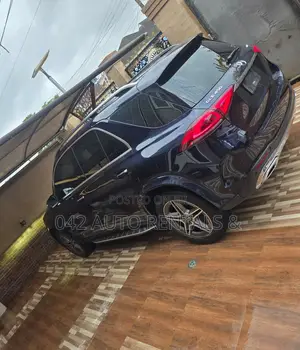 Mercedes-Benz GLE-Class 2021 Blue