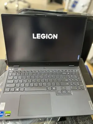 Lenovo Legion Y7000P IRX9 Gaming Laptop 24GB Intel Core i7 SSD 512GB