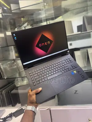 Laptop HP Omen 17 16GB Intel Core i7 SSD 1T