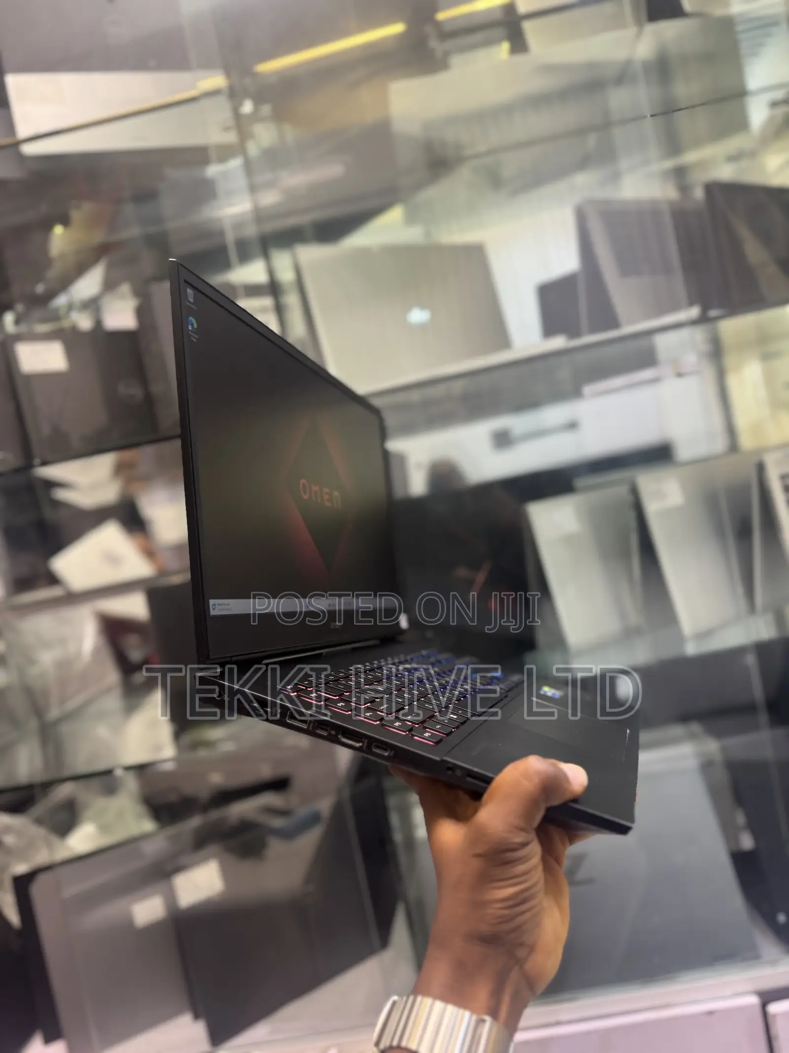 Laptop HP Omen 17 16GB Intel Core i7 SSD 1T