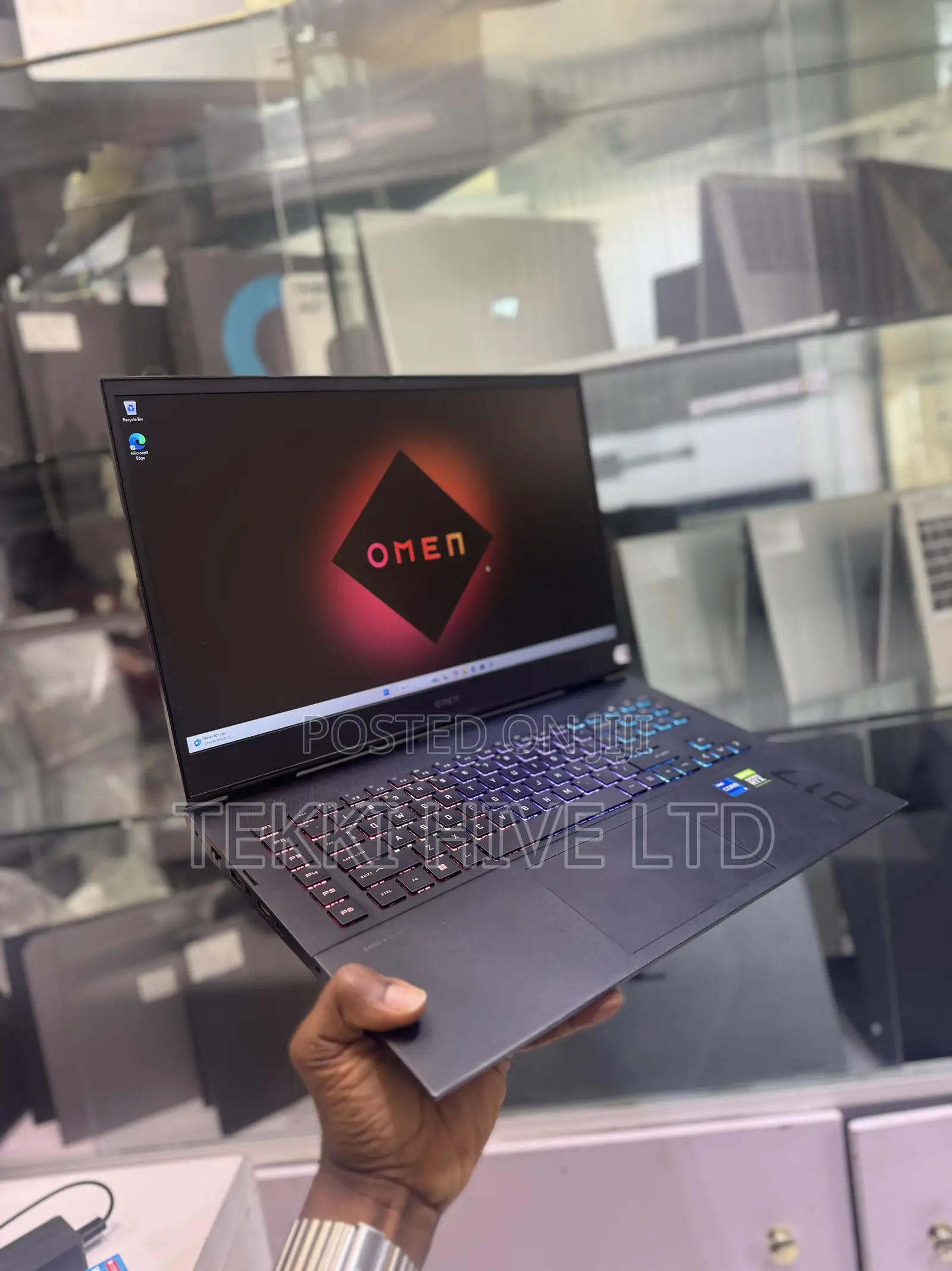 Laptop HP Omen 17 16GB Intel Core i7 SSD 1T
