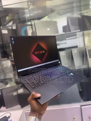 Laptop HP Omen 17 16GB Intel Core i7 SSD 1T