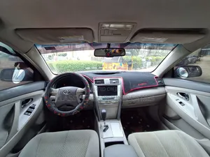 Toyota Camry XLE 4dr Sedan (2.4 4cyl 5A) 2008 Green