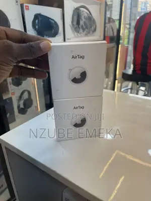 Air Tag Bluetooth Tracking Device