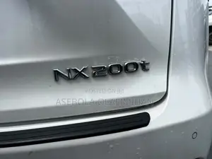 Lexus LM 2020 White
