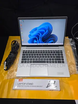 Laptop HP EliteBook 845 G8 16GB Intel Core i5 SSD 256GB