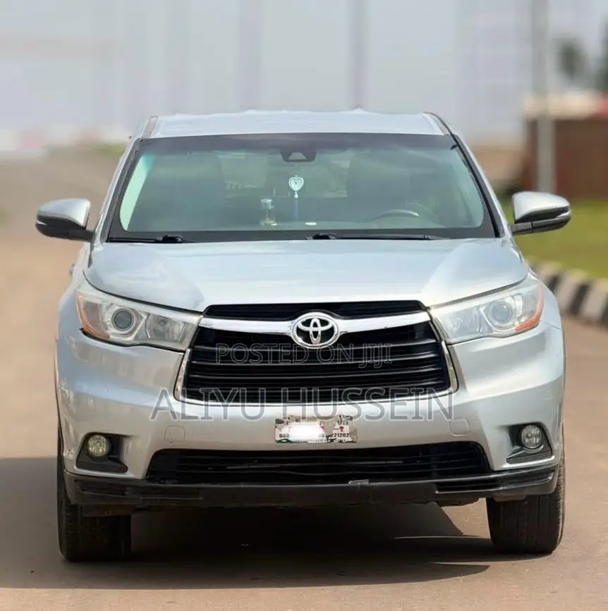 Toyota Highlander 2016 Silver