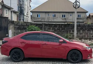 Toyota Corolla 2015 Red