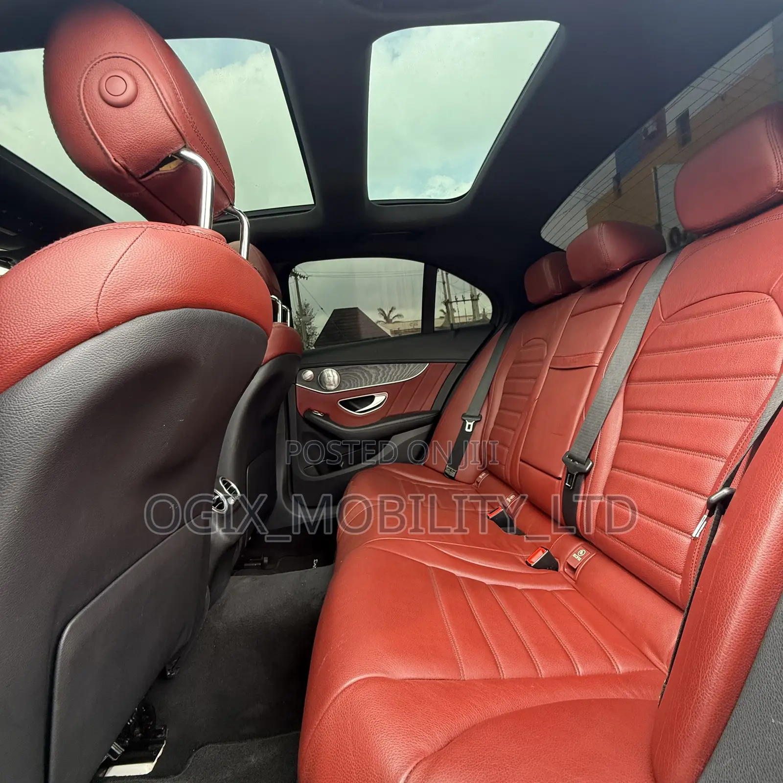 Mercedes-Benz C450 2016 White