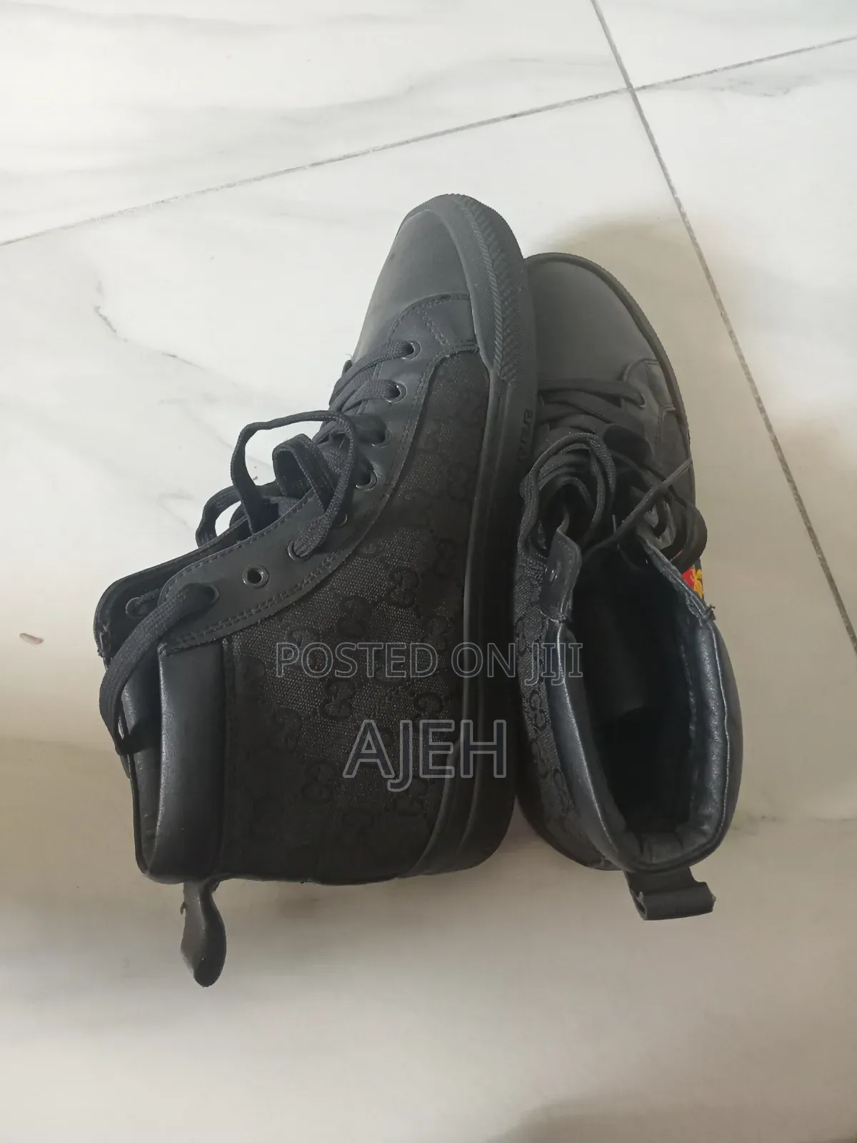 Gucci Shoe