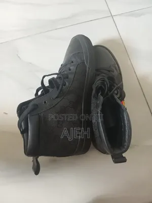 Gucci Shoe