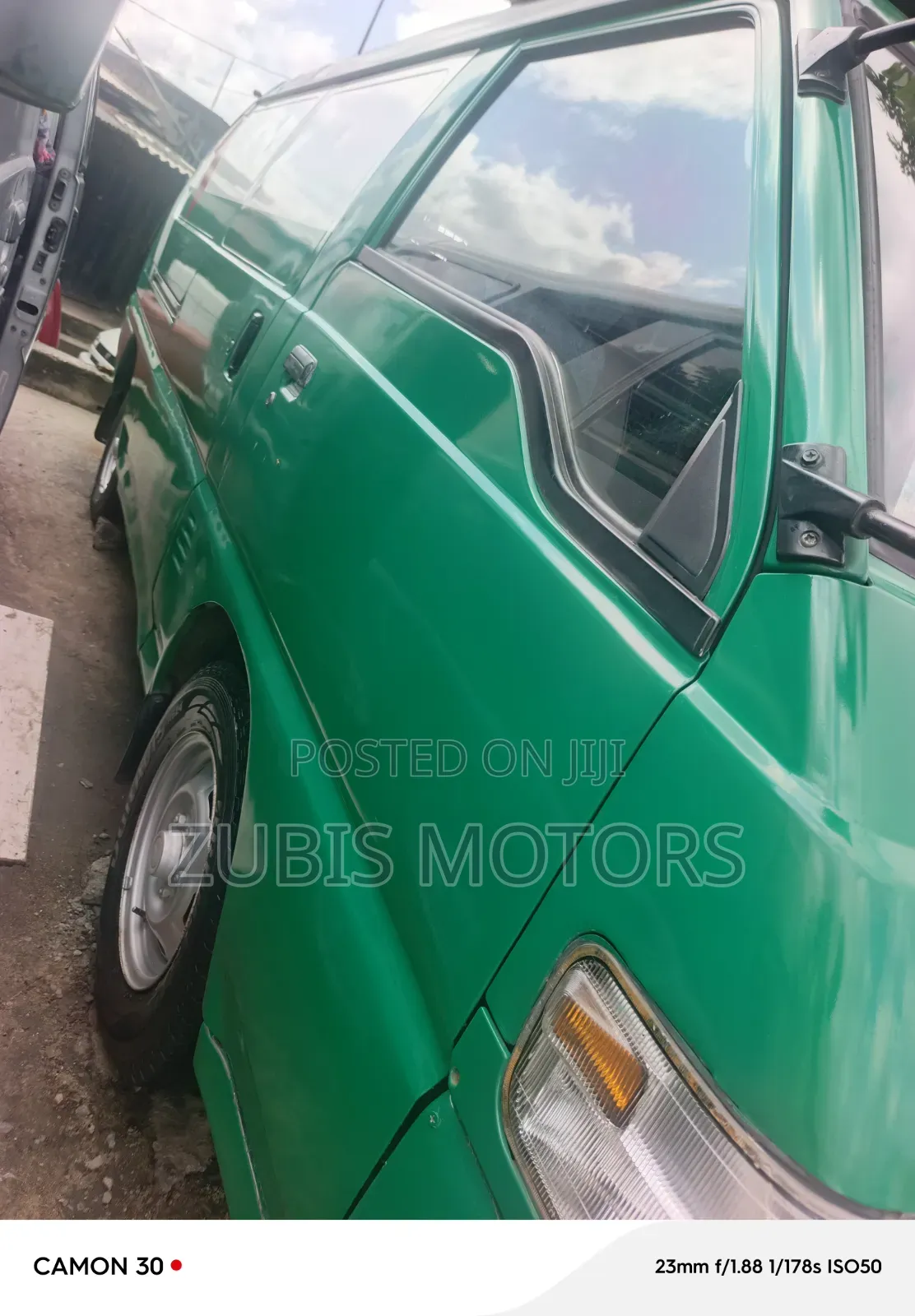 Mitsubishi Delica 2005 Green